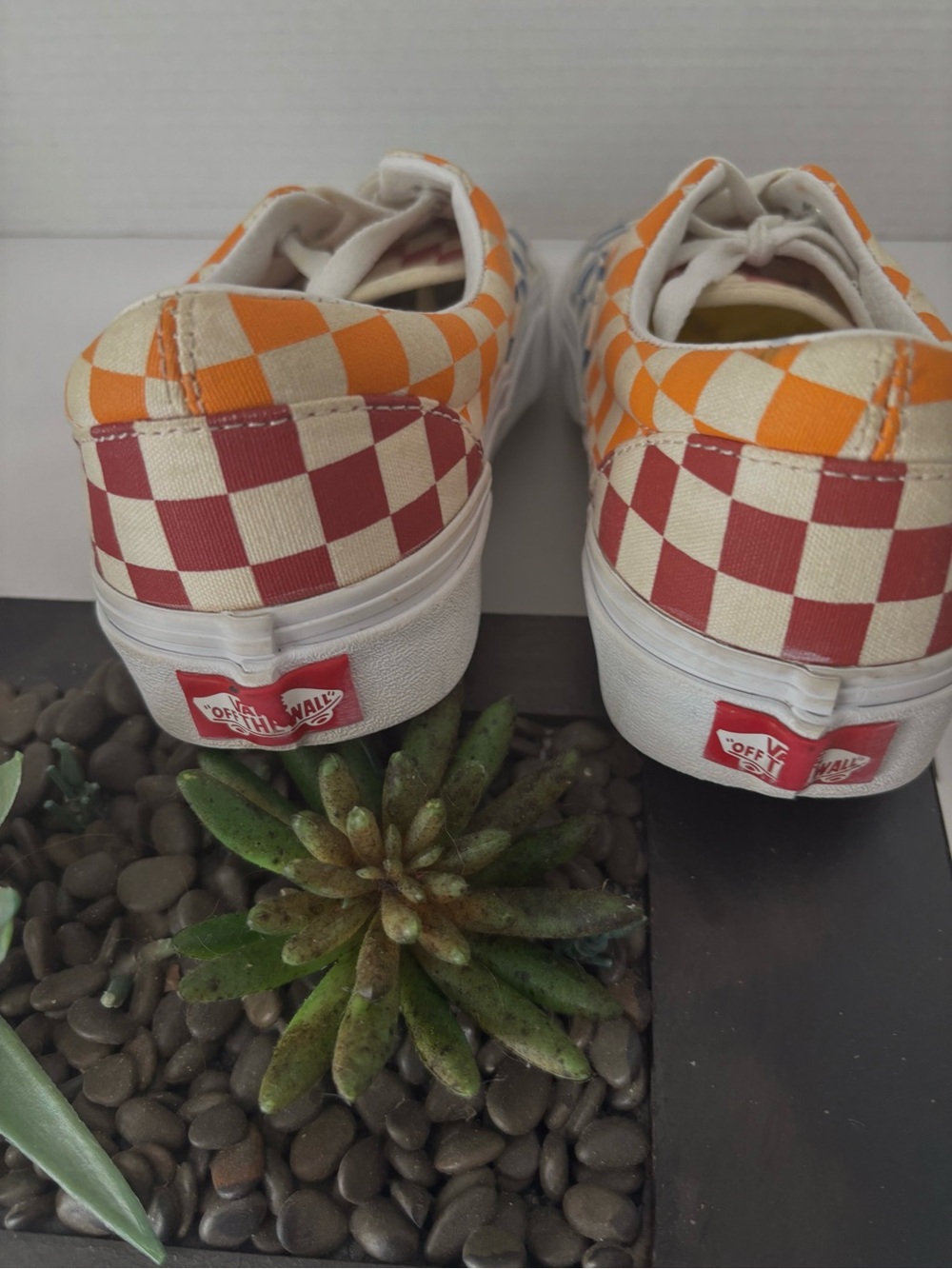 VANS  Checkerboard Lace-Up Sneakers in Blue, Orange & Cream White Lace-Up SZ 8-5 - Picture 2 of 9